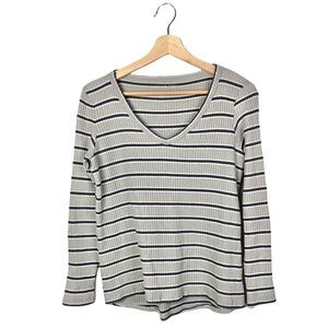 American Eagle AEO Gray Striped Ribbed Thermal Plush Long Sleeve T-Shirt S